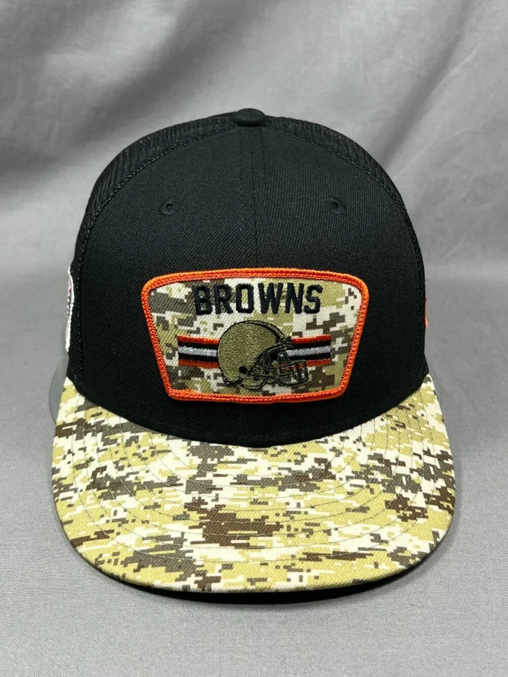 Cleveland Browns New Era 950 NFL Snapback Hat Trucker Salute to Service Camo Cap